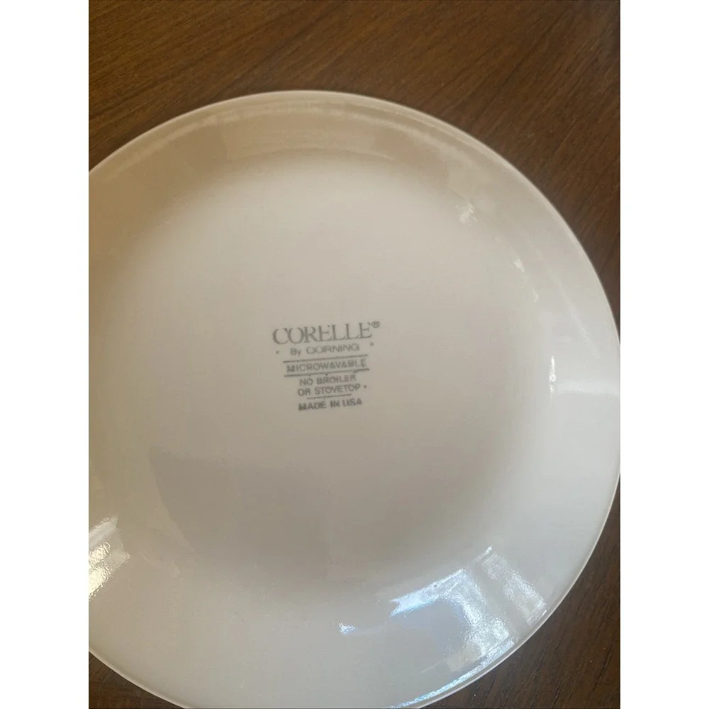 Discontinued Blue Lily Pattern by Corelle by Corning.Made In USA (12) 7
